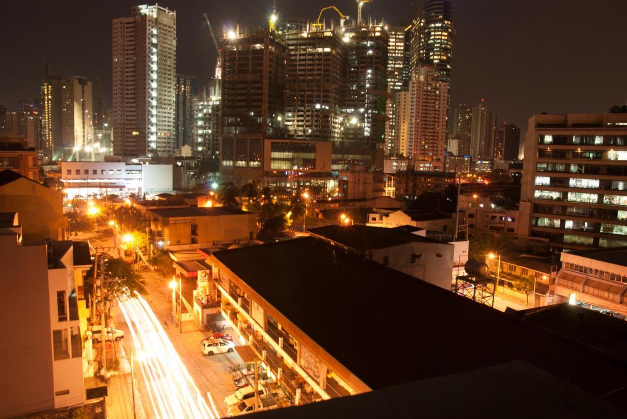 M Suites Hotel Makati City Bagian luar foto