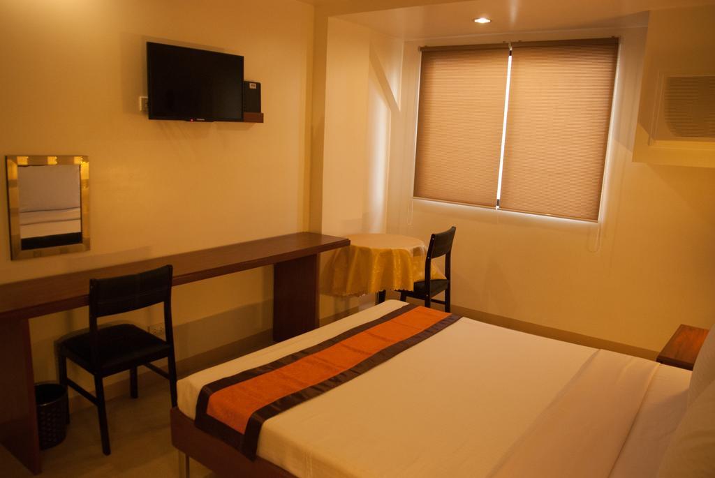 M Suites Hotel Makati City Ruang foto