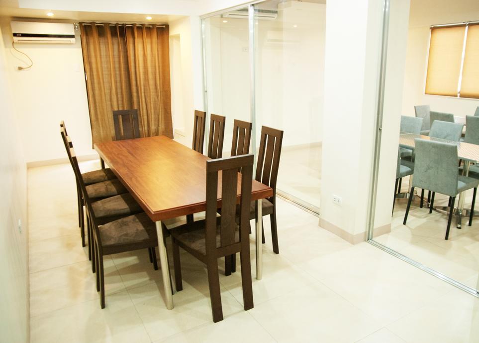 M Suites Hotel Makati City Bagian luar foto